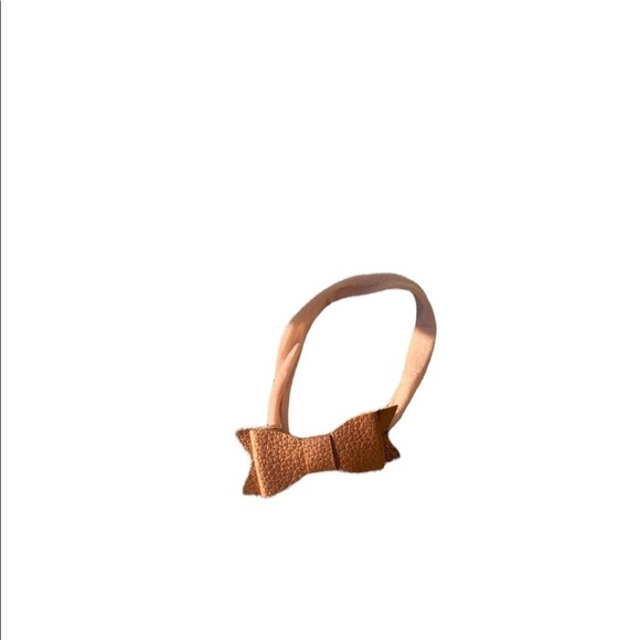 Baby Bling Bow- Baby Headband With Tan Leather Bow - Picture 1 of 3